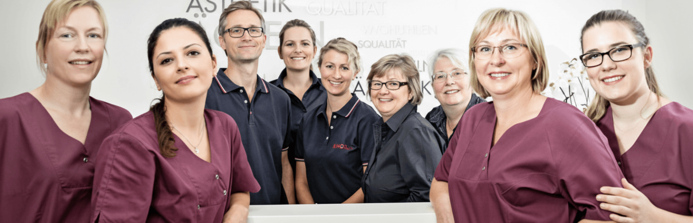 Praxisteam-zahnarzt-knospe-farbe